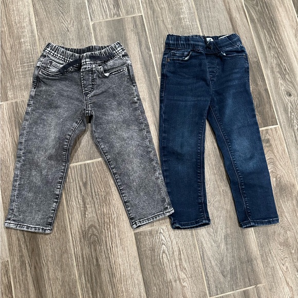 GAP kids 3T Dark Blue and Old Navy 3T Charcoal  Jeans - Picture 1 of 8